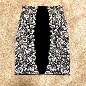 BCBG ‘“Scarlett” Skirt